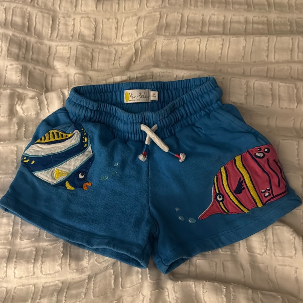 Mini Boden Blue Fish Shorts 5Y